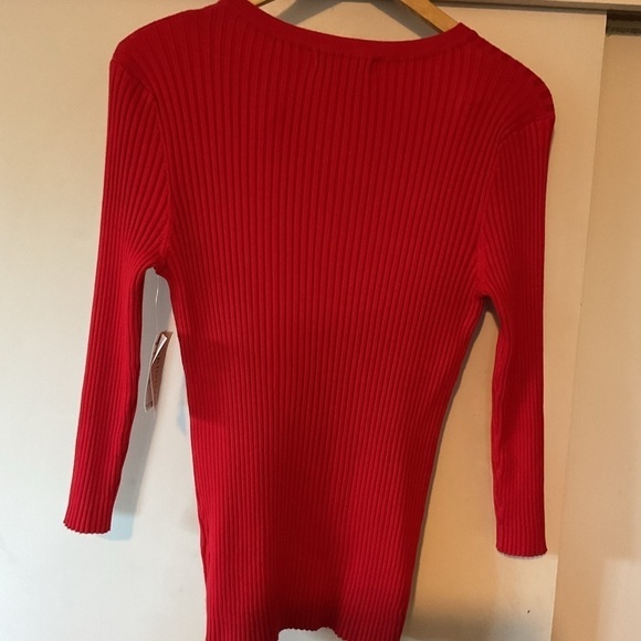 NWT Philosophy beautiful Poppy Red ribbed pullover Sweater size Large perfect ❤️ - Picture 2 of 5